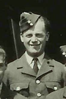 http://web.archive.org/web/20080412183539im_/http:/www.97squadronassociation.co.uk/photographs/Ray.jpg